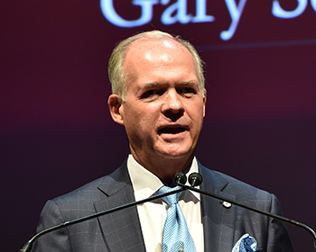 2015 Recipient Gary Schneidmiller